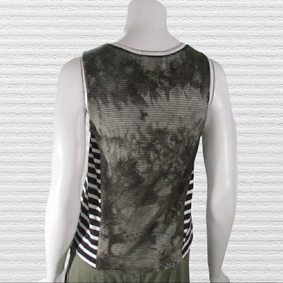 Sanctuary Tie Dye Green Sleeveless Shirt - Picture 4 of 5